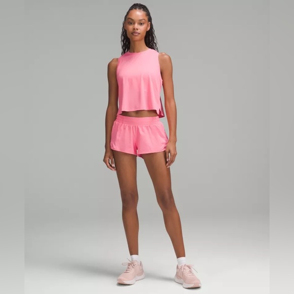 NWT Lululemon Hotty Hot Low-Rise Lined Short 2.5" Sakura Pink Size 10 - Picture 3 of 6